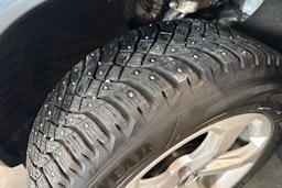 valkoinen Audi Q5 2023 kuva 13.