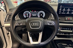 valkoinen Audi Q5 2023 kuva 21.