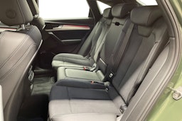 vihreä Audi Q5 2023 kuva 8.