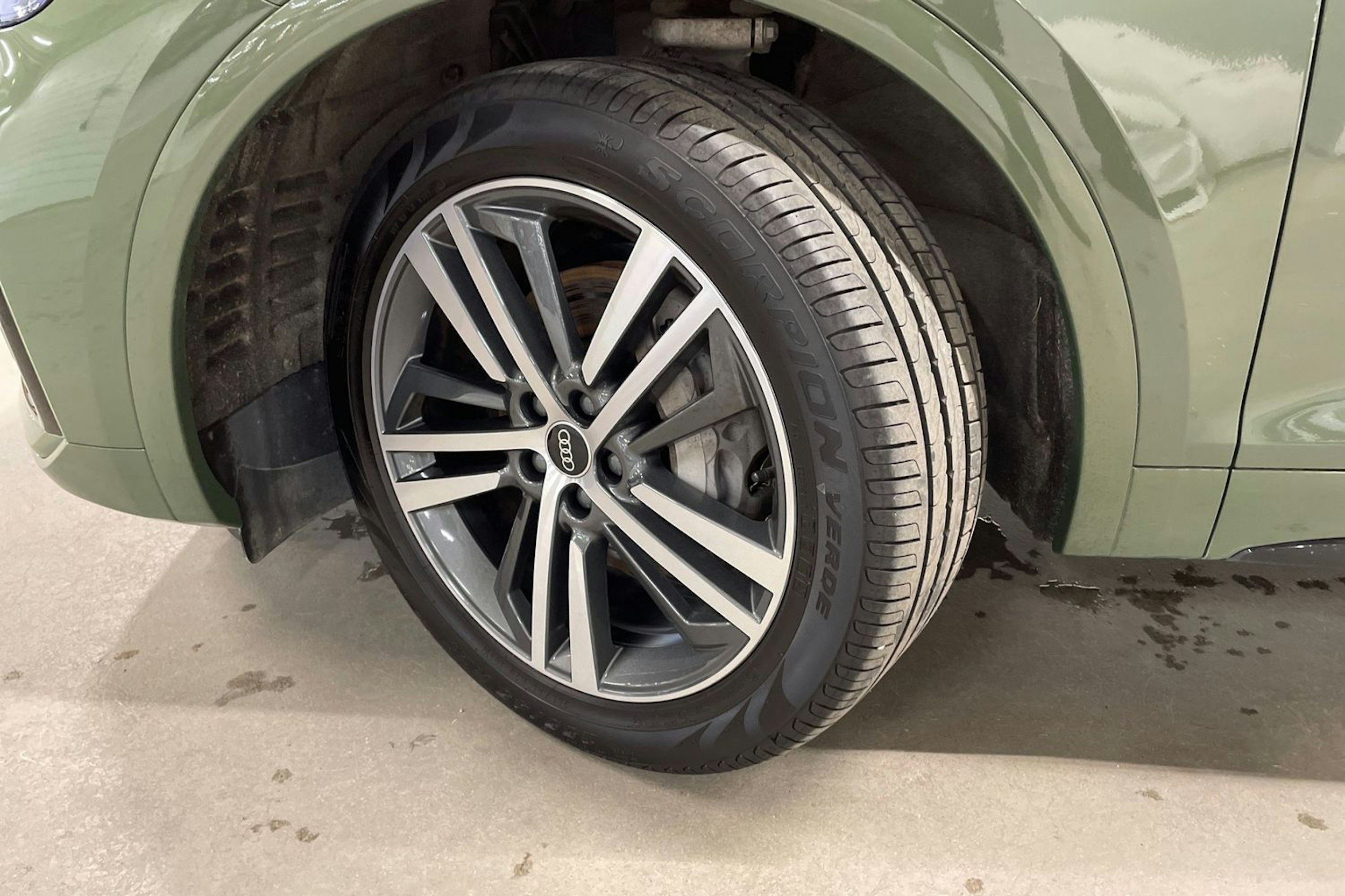 vihreä Audi Q5 2023 kuva 10.