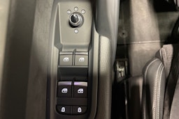 vihreä Audi Q5 2023 kuva 26.