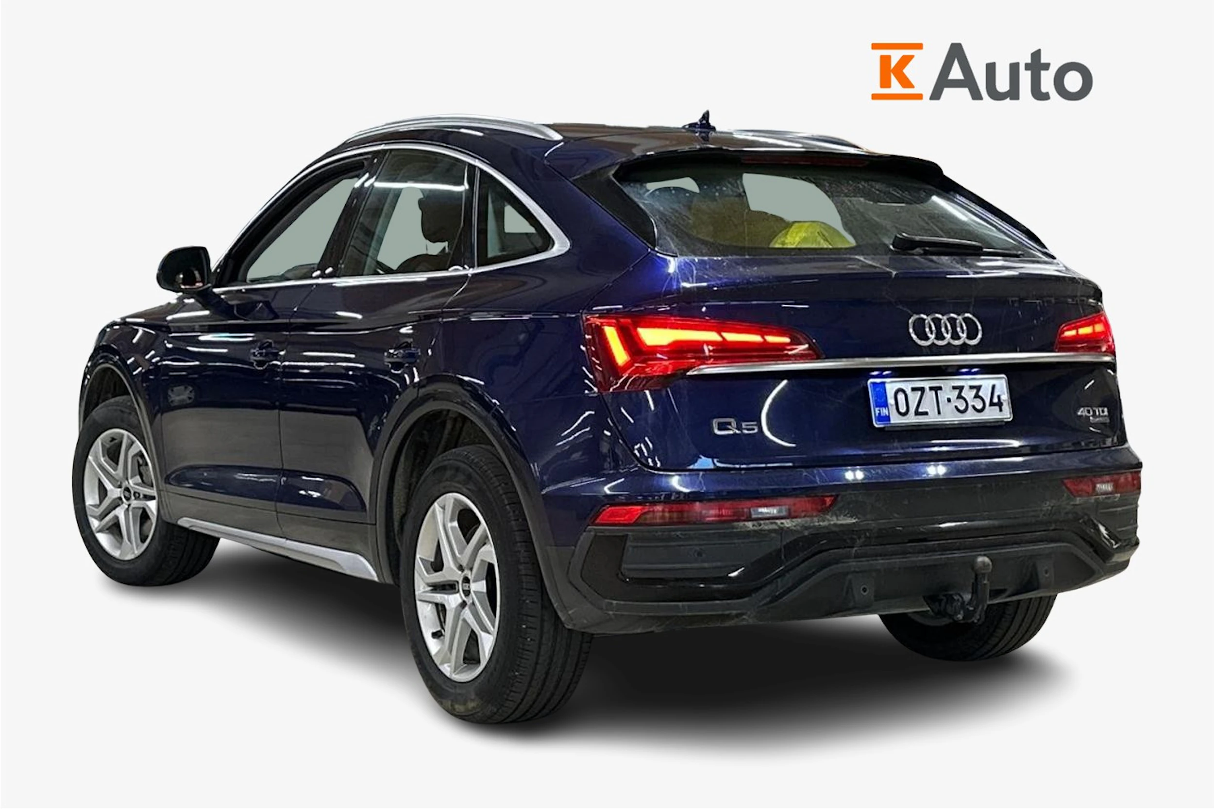 sininen Audi Q5 2023 kuva 2.