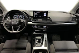 sininen Audi Q5 2023 kuva 7.