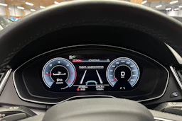 sininen Audi Q5 2023 kuva 19.