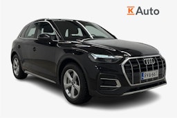 musta Audi Q5 2023 kuva 1.