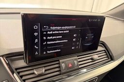 musta Audi Q5 2023 kuva 29.