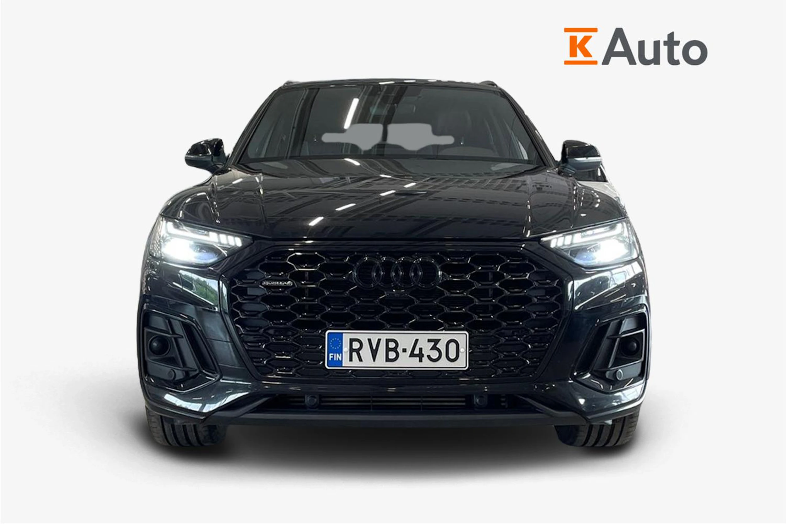 met. musta Audi Q5 2023 kuva 4.