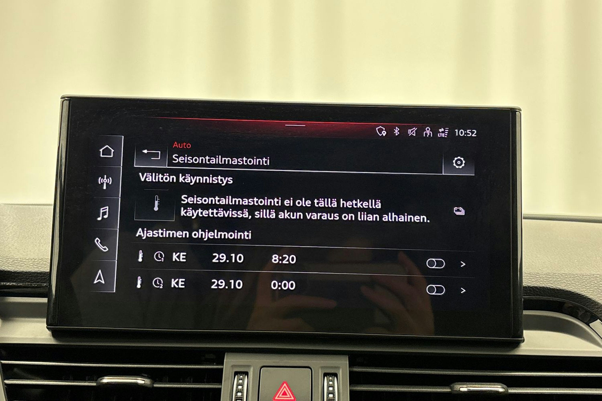 met. sininen Audi Q5 2023 kuva 26.