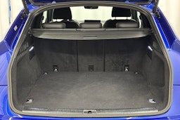 met. sininen Audi Q5 2023 kuva 28.