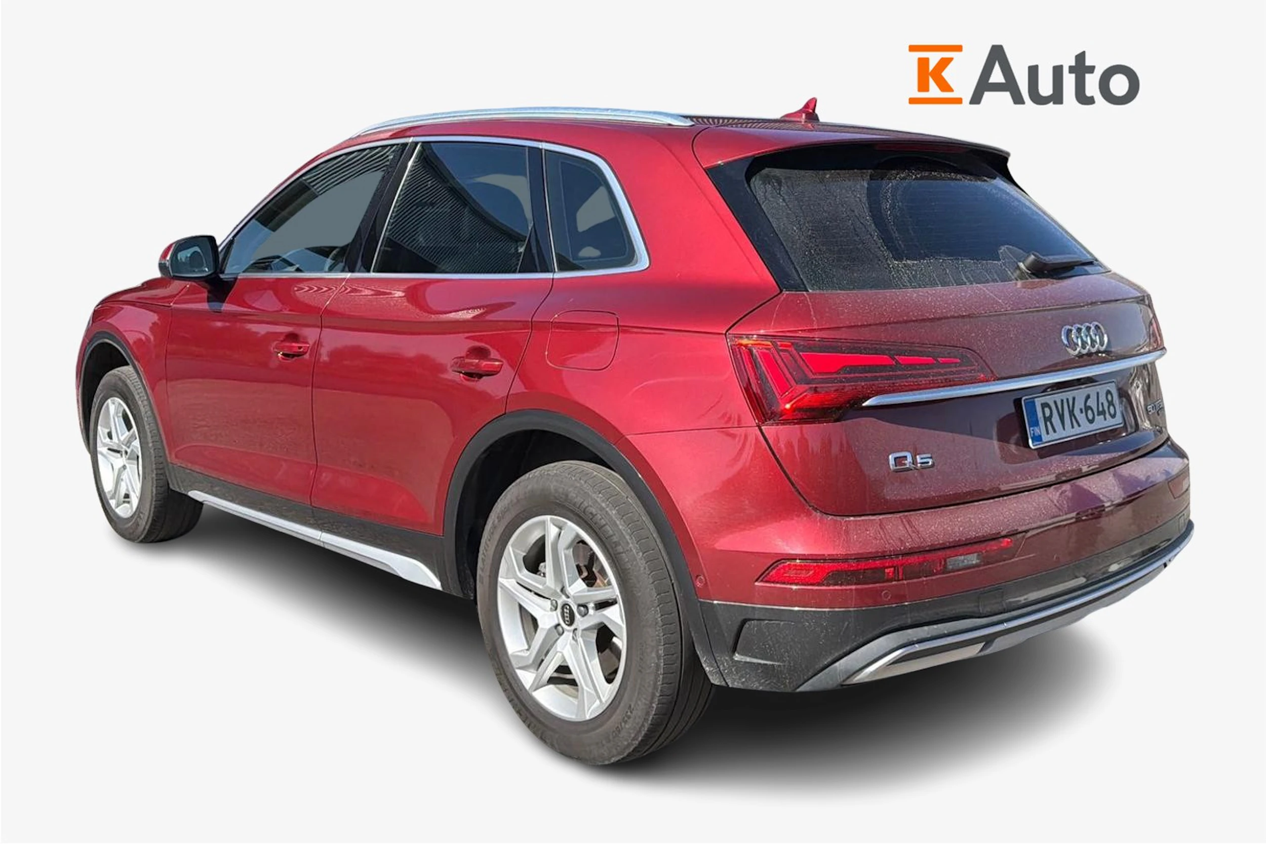 punainen Audi Q5 2023 kuva 2.