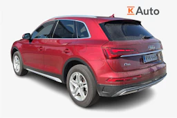 punainen Audi Q5 2023 kuva 2.