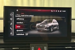 met. harmaa Audi Q5 2023 kuva 24.