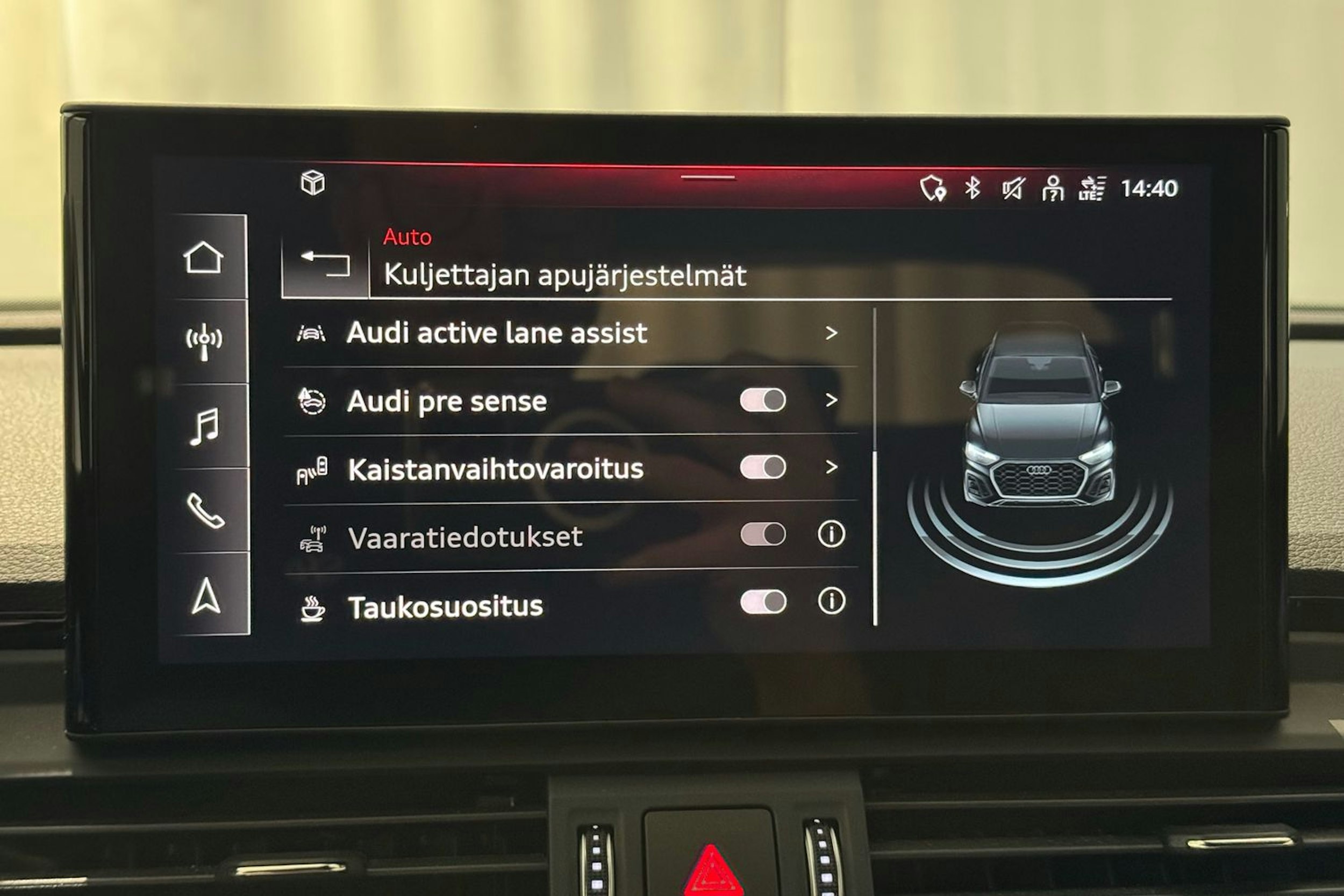 met. harmaa Audi Q5 2023 kuva 27.