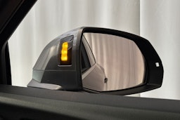 met. harmaa Audi Q5 2023 kuva 30.