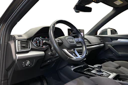 harmaa Audi Q5 2023 kuva 8.