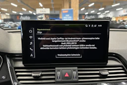harmaa Audi Q5 2023 kuva 17.