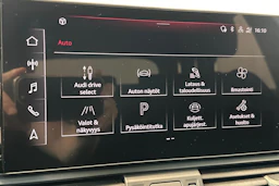 musta Audi Q5 2023 kuva 23.