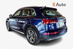 sininen Audi Q5 2023 kuva 2.