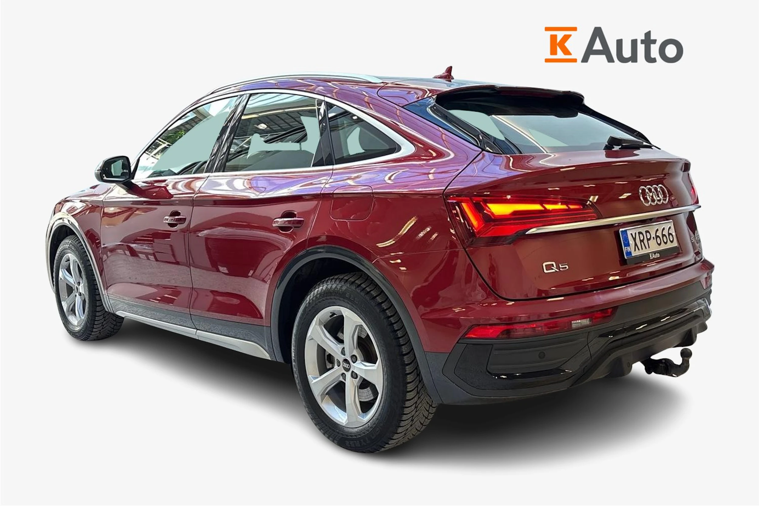 Punainen Audi Q5 2023 kuva 2.