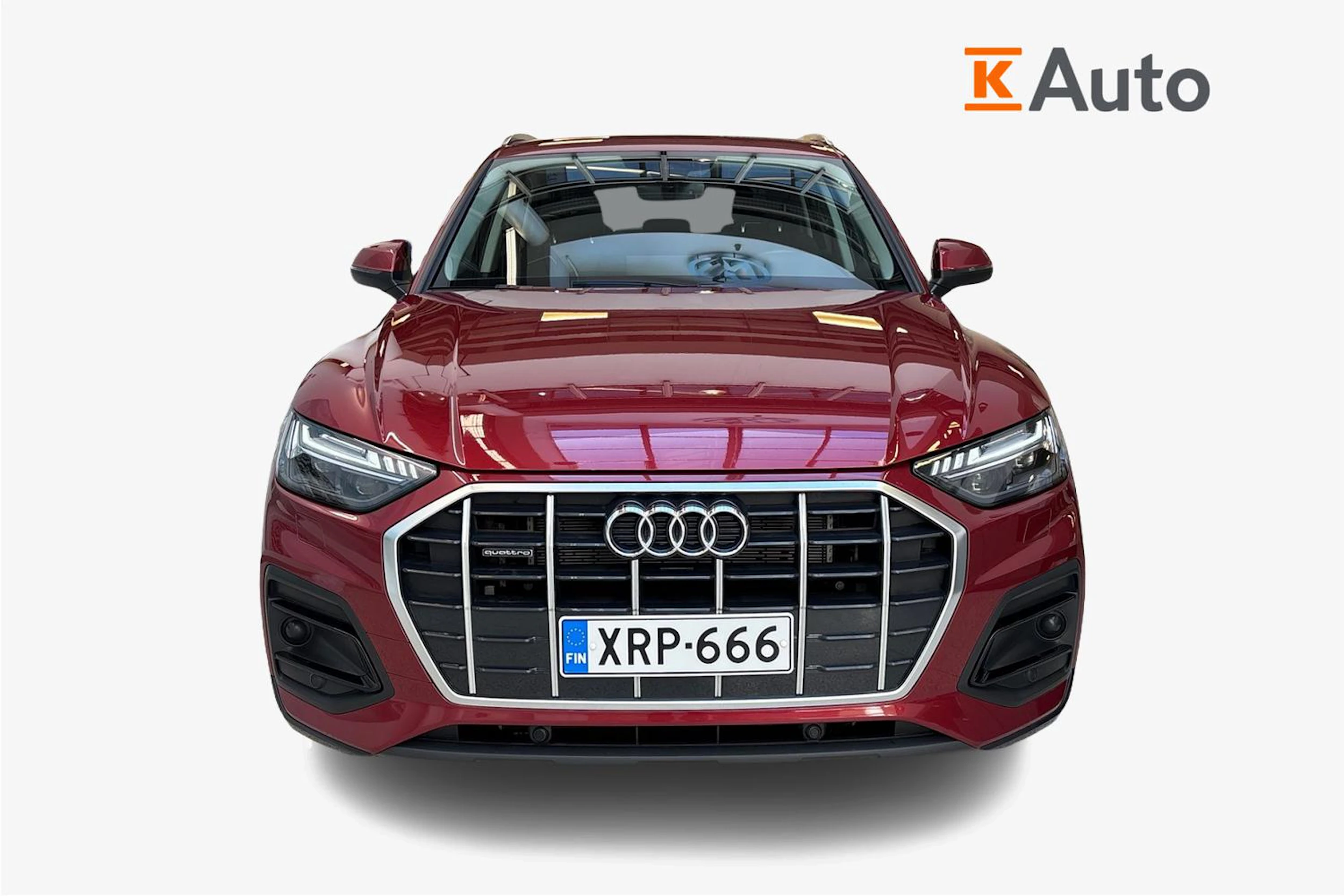 Punainen Audi Q5 2023 kuva 4.