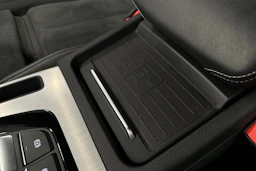 harmaa Audi Q5 2023 kuva 37.