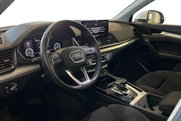 valkoinen Audi Q5 2023 kuva 3.