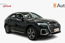 musta Audi Q5 2024 kuva 1.