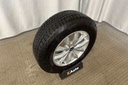 harmaa Audi Q5 2024 kuva 12.