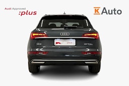harmaa Audi Q5 2024 kuva 3.