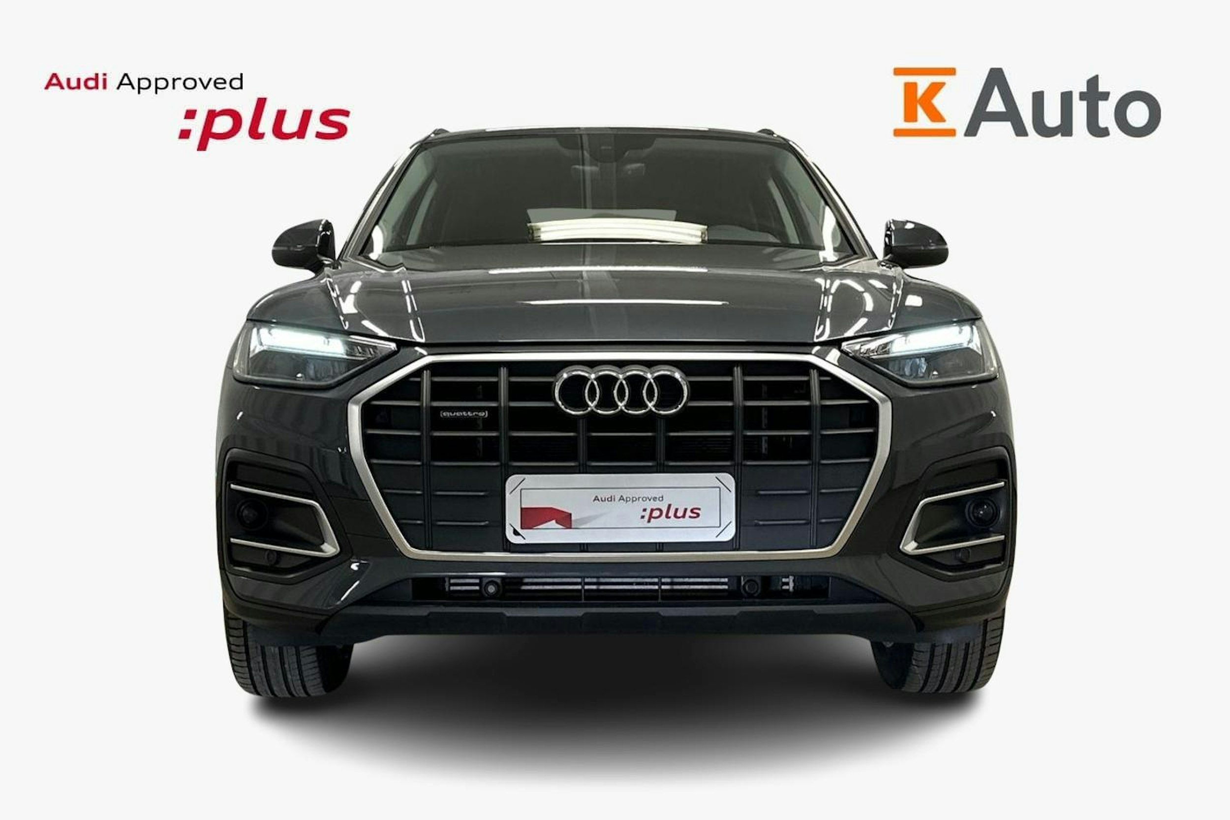 harmaa Audi Q5 2024 kuva 4.