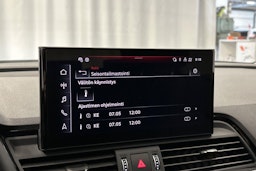 harmaa Audi Q5 2024 kuva 21.