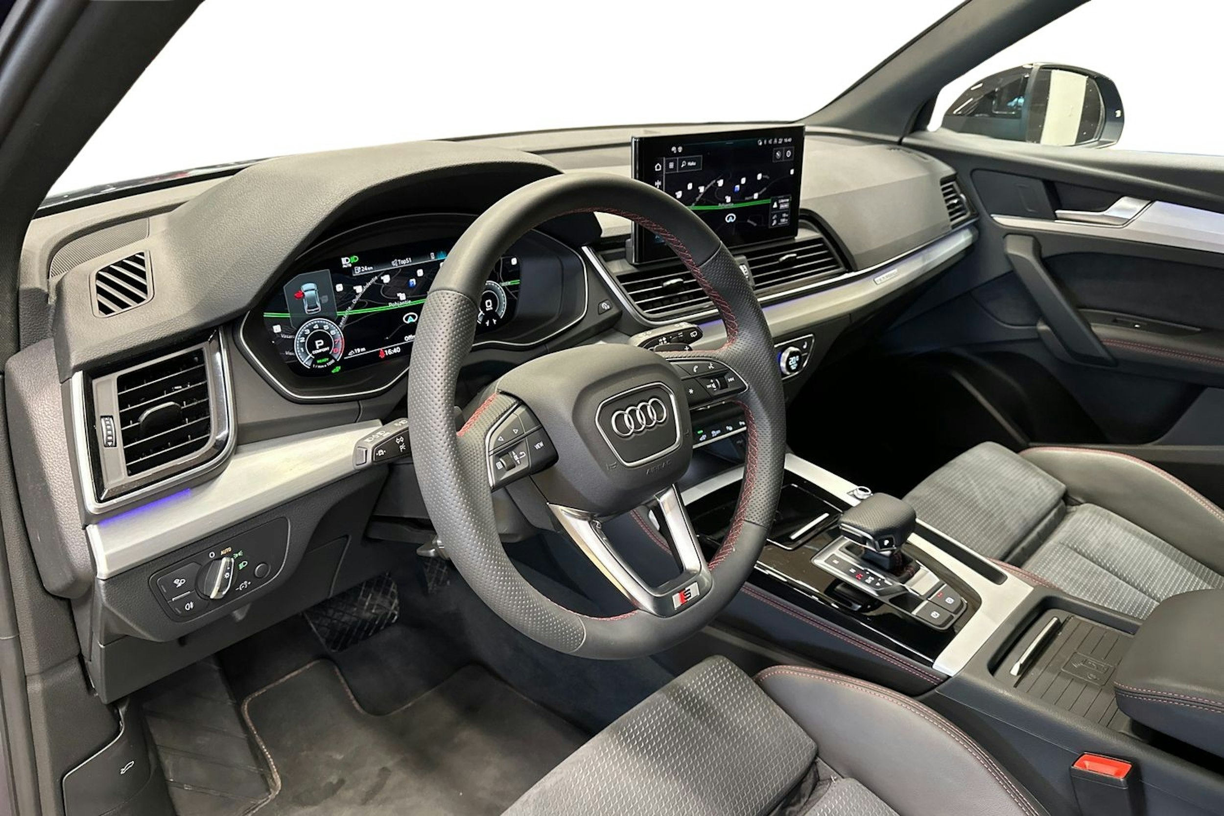 Audi Q5 2024 kuva 12.