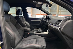 Audi Q5 2024 kuva 17.