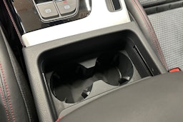 Audi Q5 2024 kuva 29.