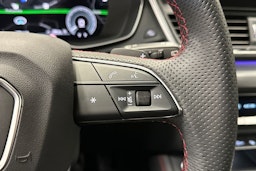 Audi Q5 2024 kuva 34.
