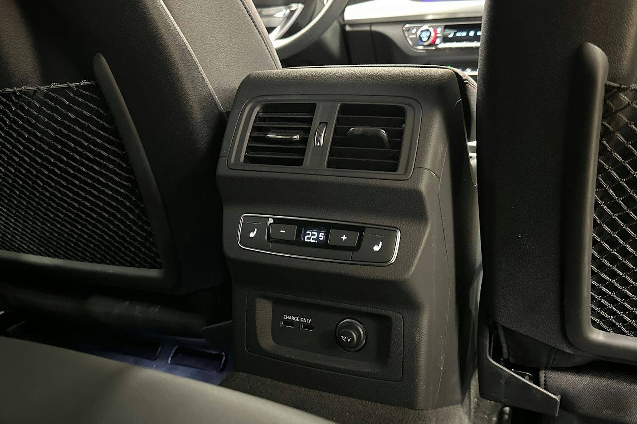 Audi Q5 2024 kuva 37.