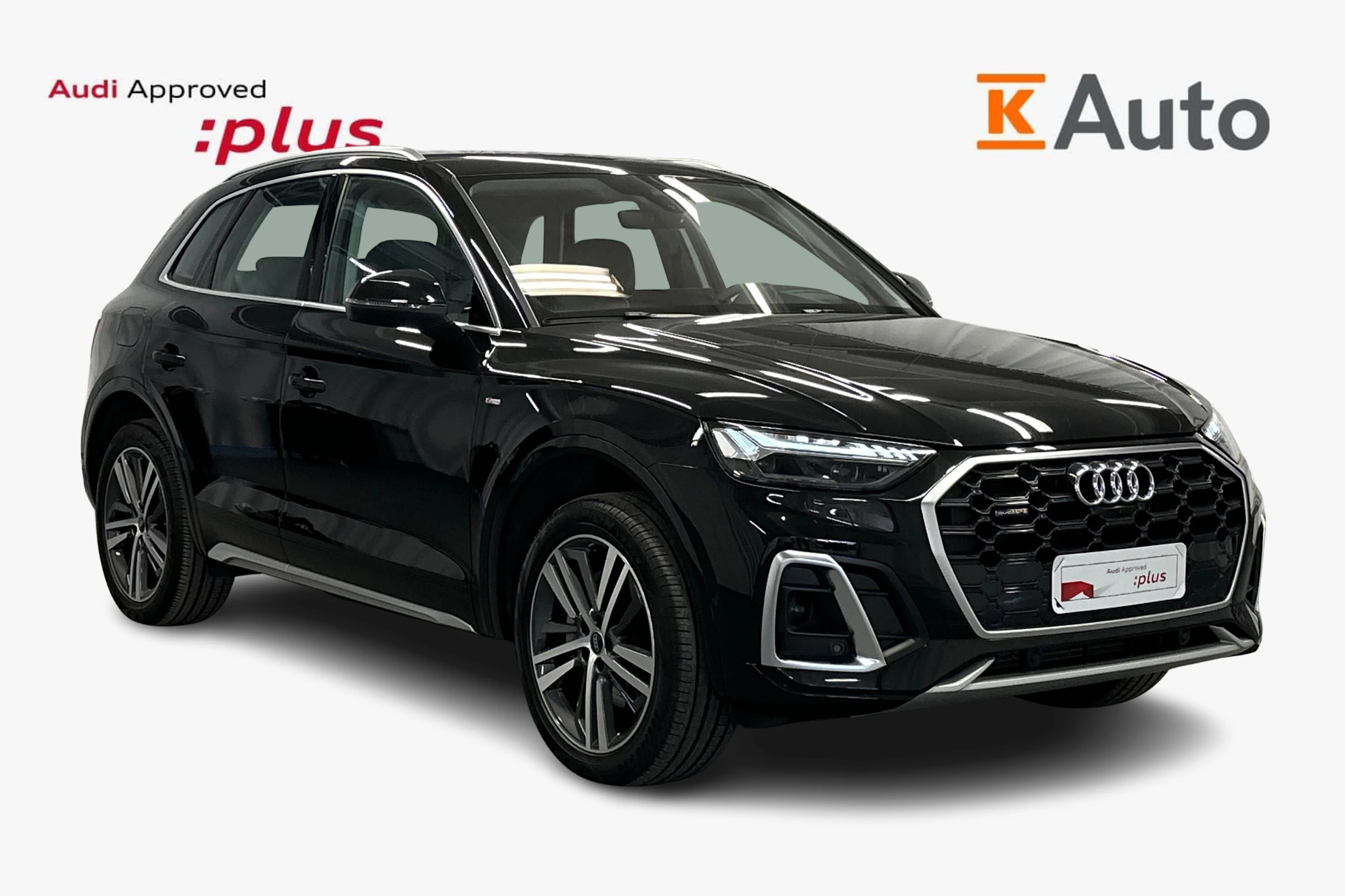 musta Audi Q5 2024 kuva 1.