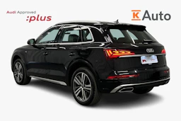 musta Audi Q5 2024 kuva 2.