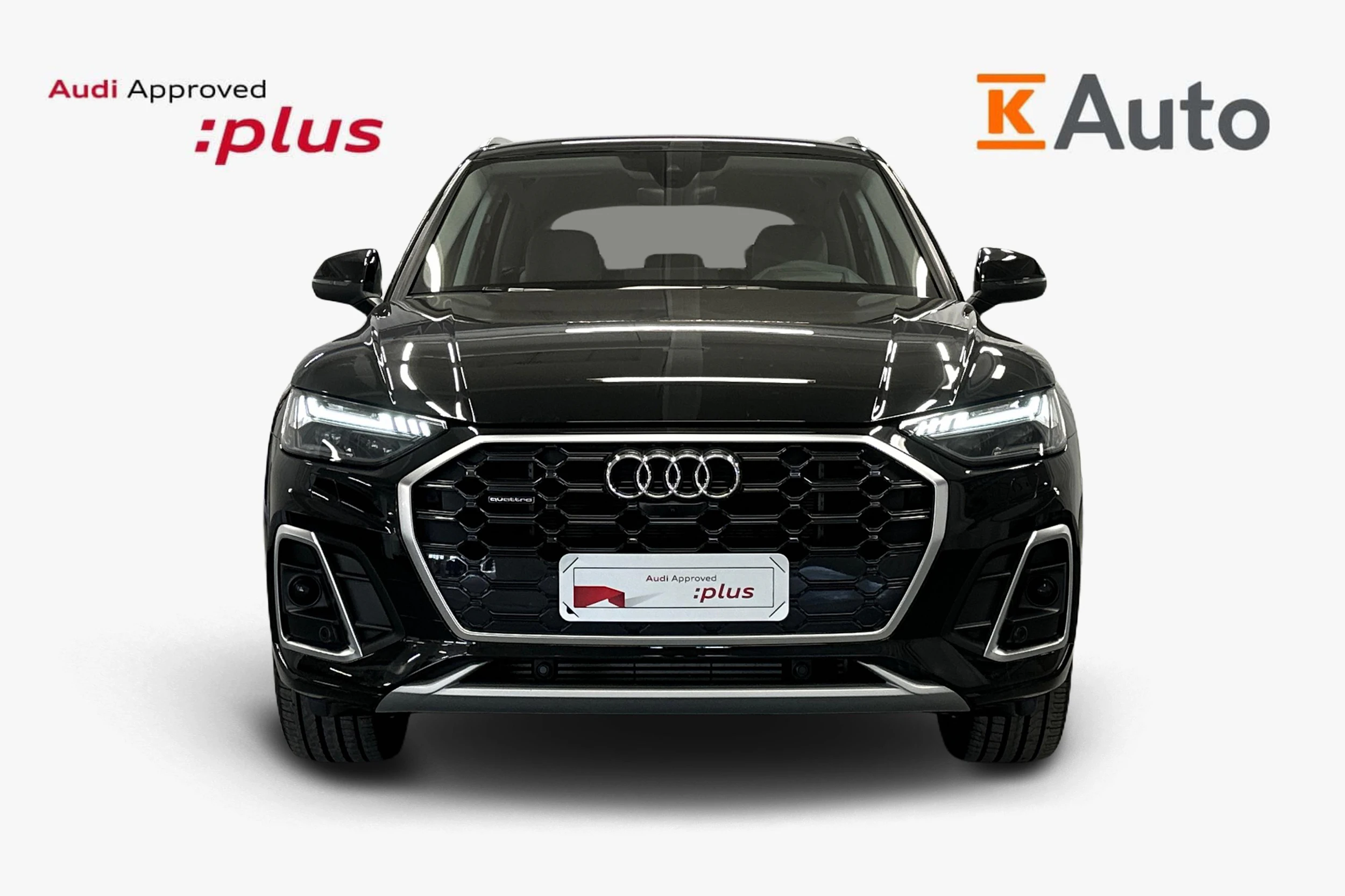 musta Audi Q5 2024 kuva 4.