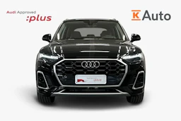 musta Audi Q5 2024 kuva 4.
