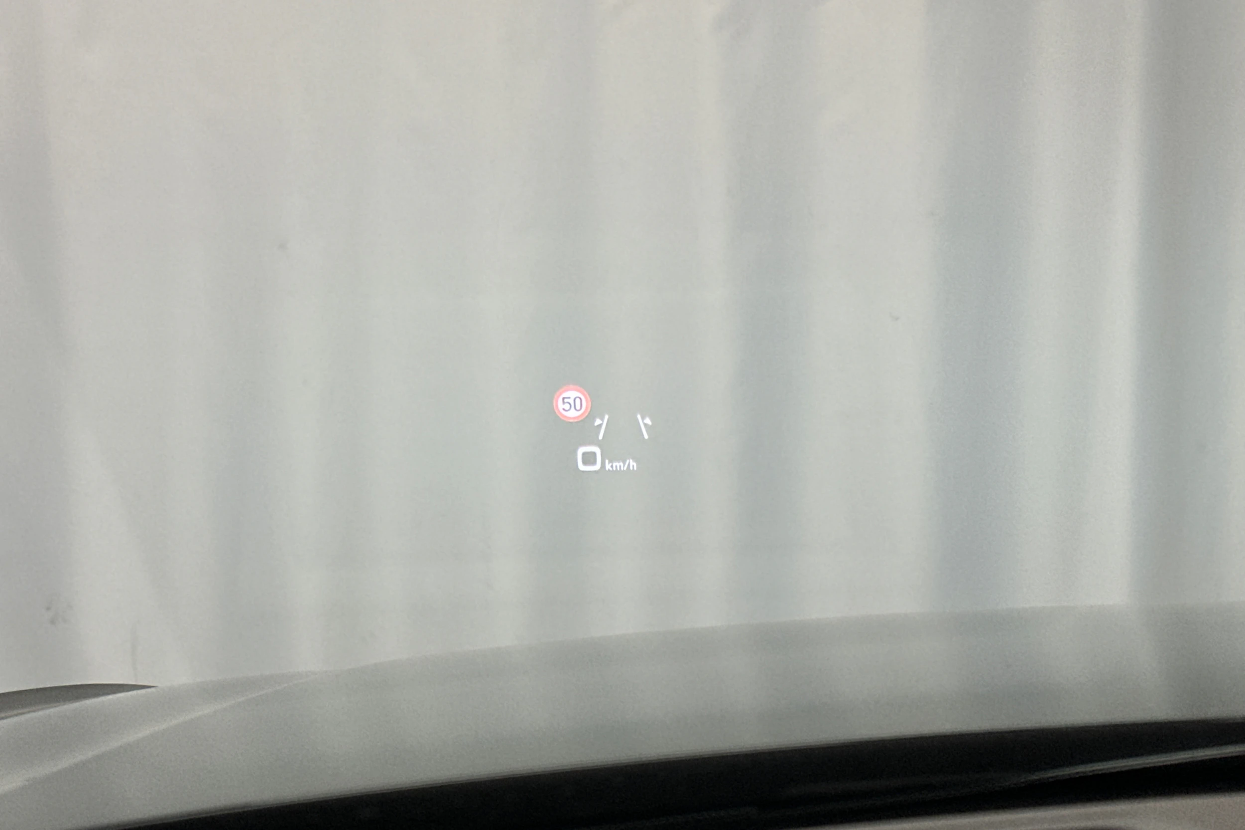 musta Audi Q5 2024 kuva 23.