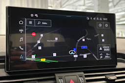 musta Audi Q5 2024 kuva 24.