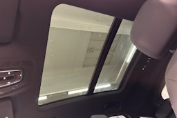 sininen Audi Q5 2024 kuva 19.
