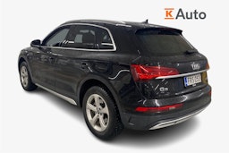 Musta Audi Q5 2024 kuva 2.