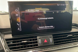 harmaa Audi Q5 2024 kuva 19.