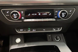 harmaa Audi Q5 2024 kuva 24.