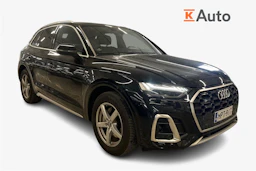 musta Audi Q5 2024 kuva 1.