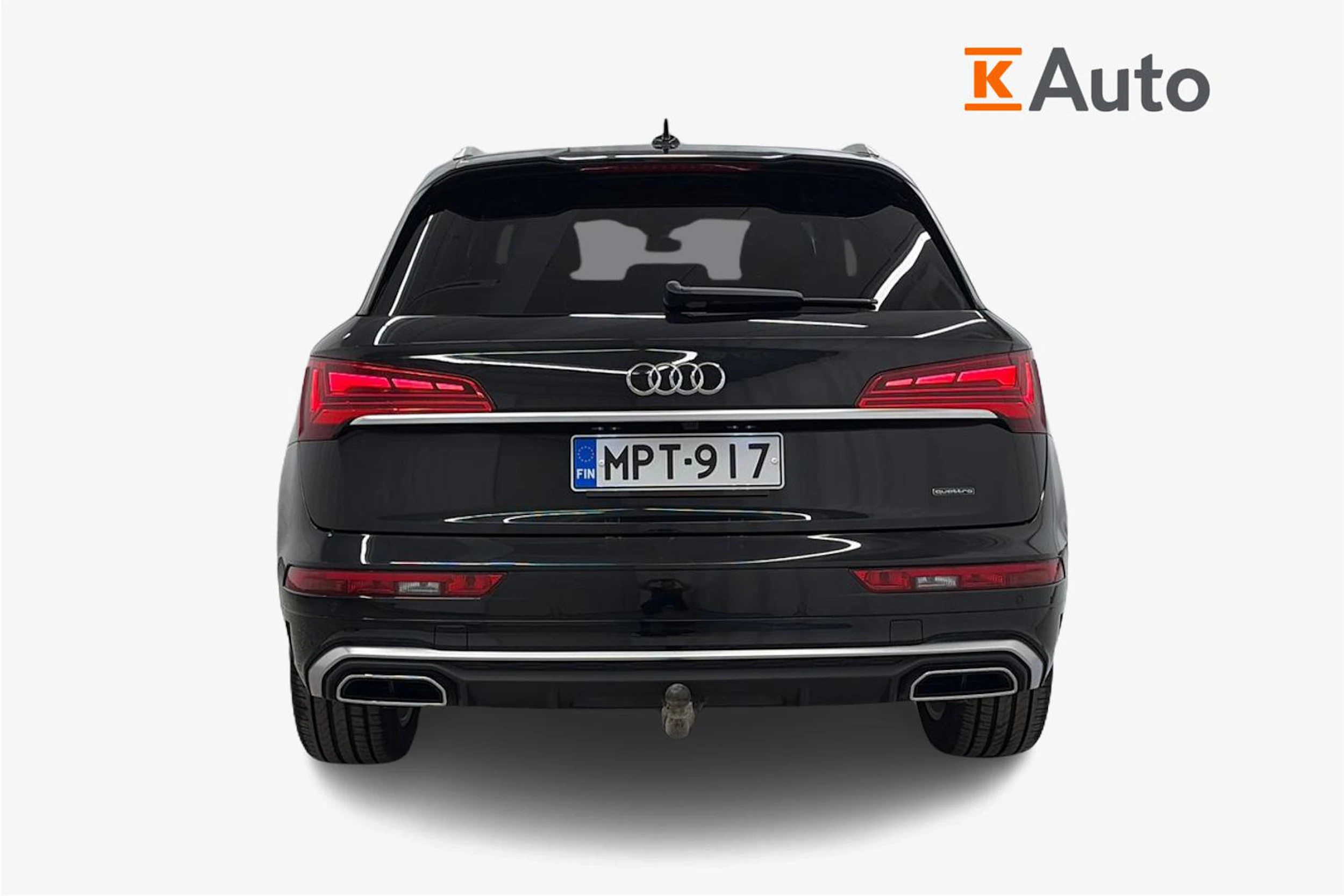 musta Audi Q5 2024 kuva 4.