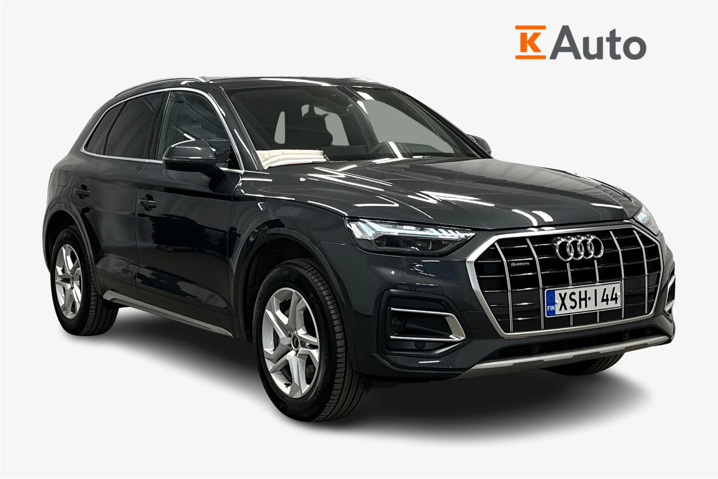 met. harmaa Audi Q5 2024 kuva 1.
