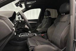 met. harmaa Audi Q5 2024 kuva 27.